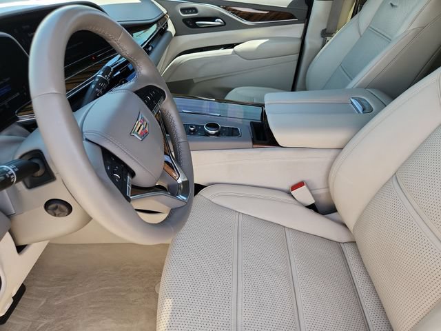 Used 2022 Cadillac Escalade Sport Platinum AWD/4WD image 10
