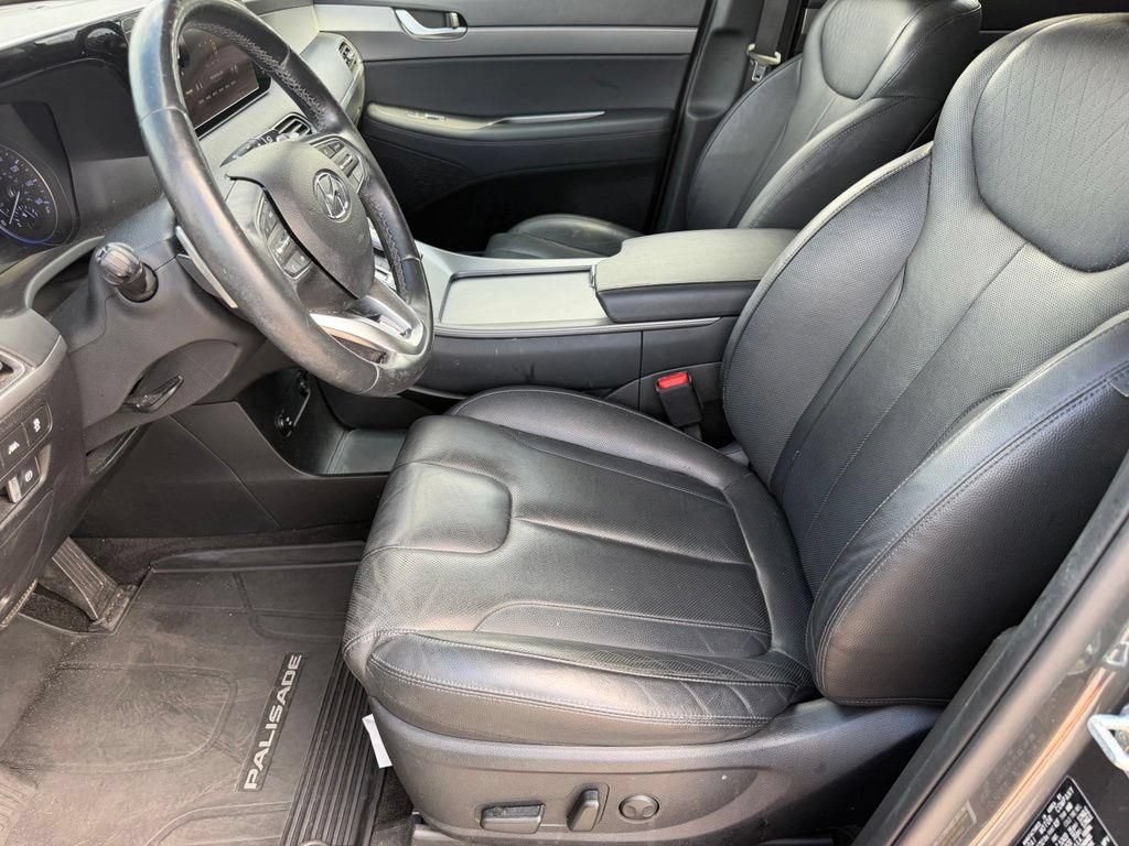 Used 2022 Hyundai Palisade SEL w/ Premium Package FWD image 9