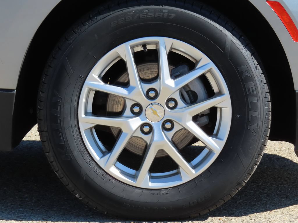 Used 2024 Chevrolet Equinox LT AWD/4WD image 13