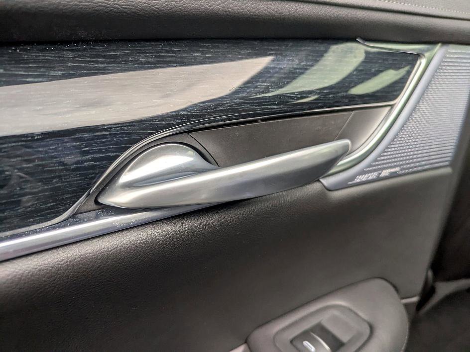 Certified 2025 Cadillac XT5 Premium Luxury image 25