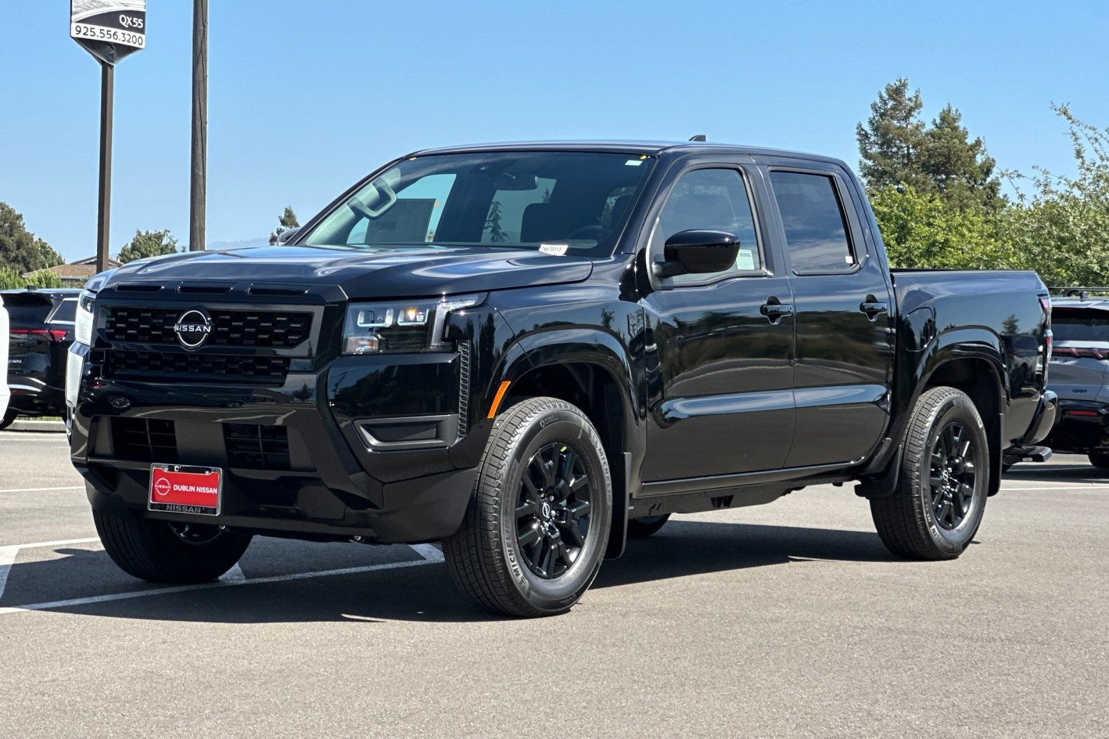 New 2026 Nissan Frontier SV w/ Tow Package RWD image 8
