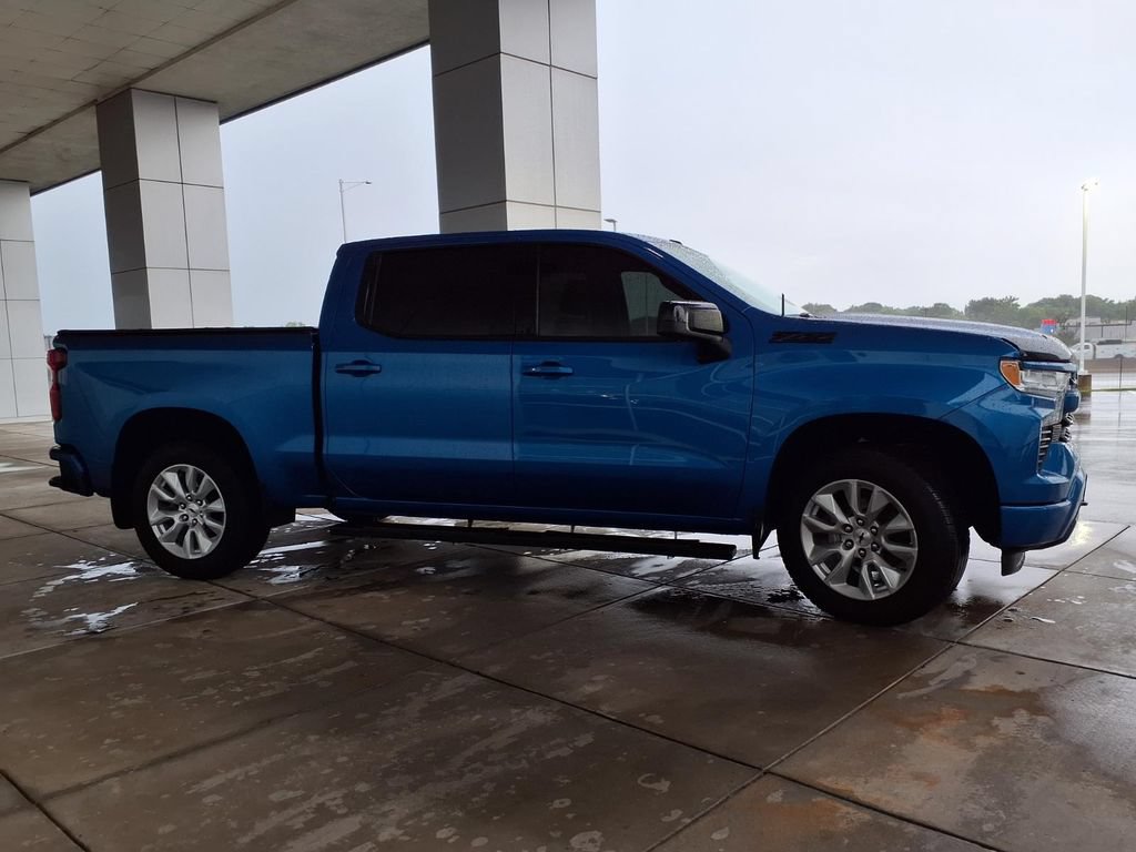 Used 2023 Chevrolet Silverado 1500 RST w/ Z71 Off-Road Package AWD/4WD image 33