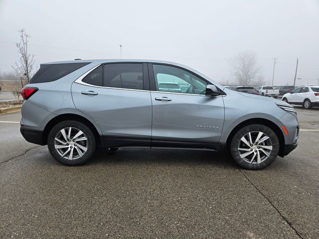 Used 2024 Chevrolet Equinox LT w/ LPO, Floor Liner Package image 8