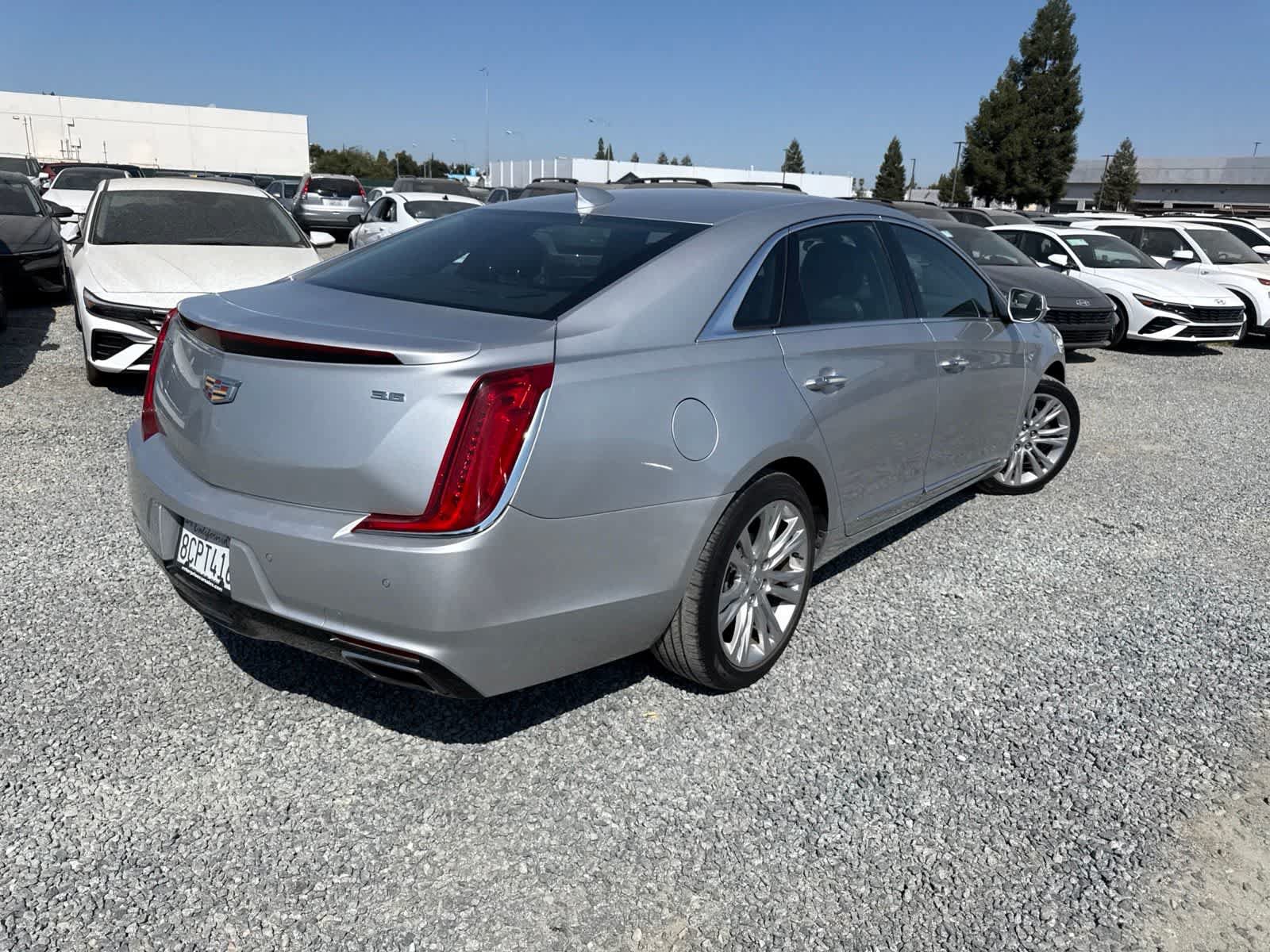Used 2018 Cadillac XTS Luxury FWD image 4