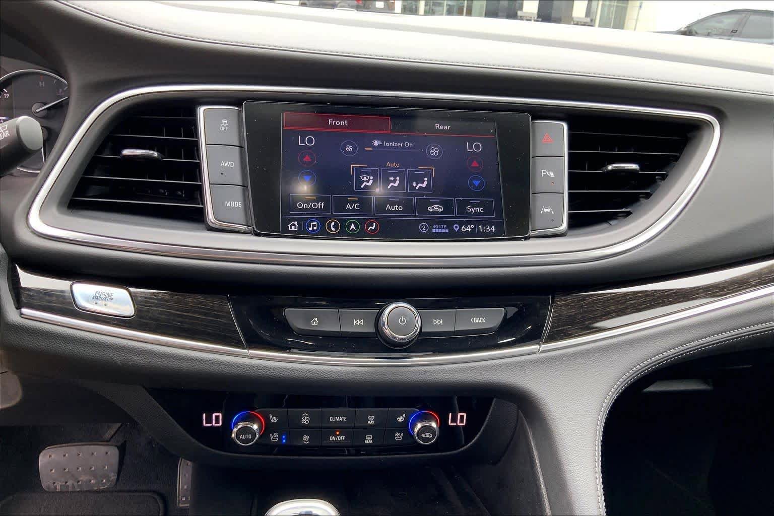 Used 2020 Buick Enclave Avenir w/ Avenir Technology Package image 31