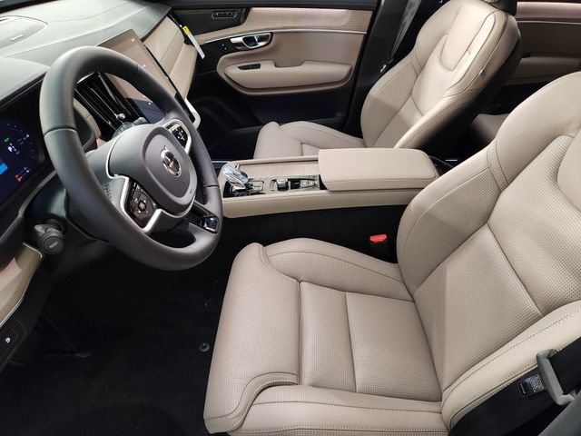New 2026 Volvo XC90 T8 Ultra w/ Protection Package Premier AWD/4WD image 14