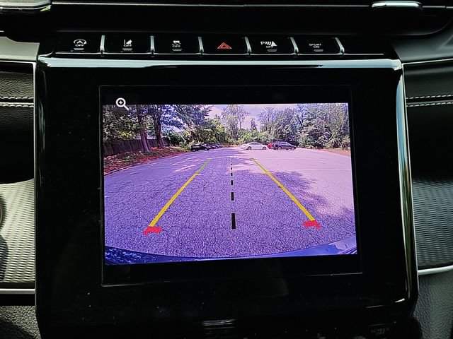 Used 2025 Jeep Grand Cherokee Altitude AWD/4WD image 15