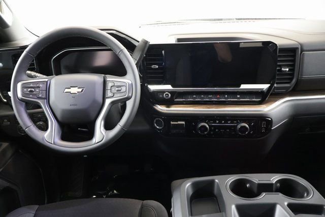 New 2026 Chevrolet Silverado 1500 LT AWD/4WD image 13