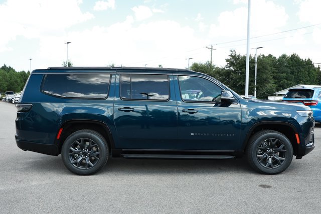 New 2026 Jeep Grand Wagoneer L Limited AWD/4WD image 4