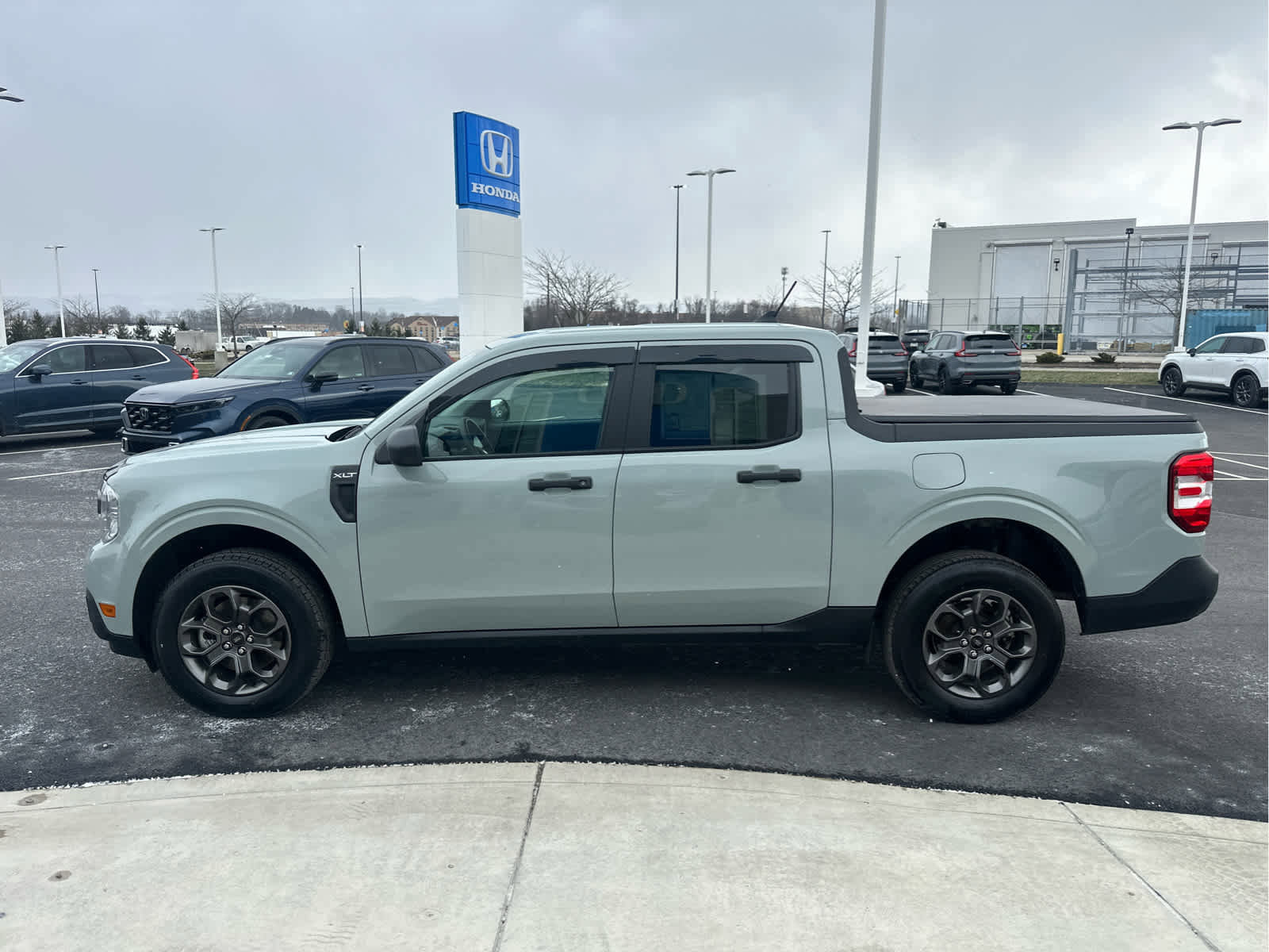 Used 2024 Ford Maverick XLT image 5