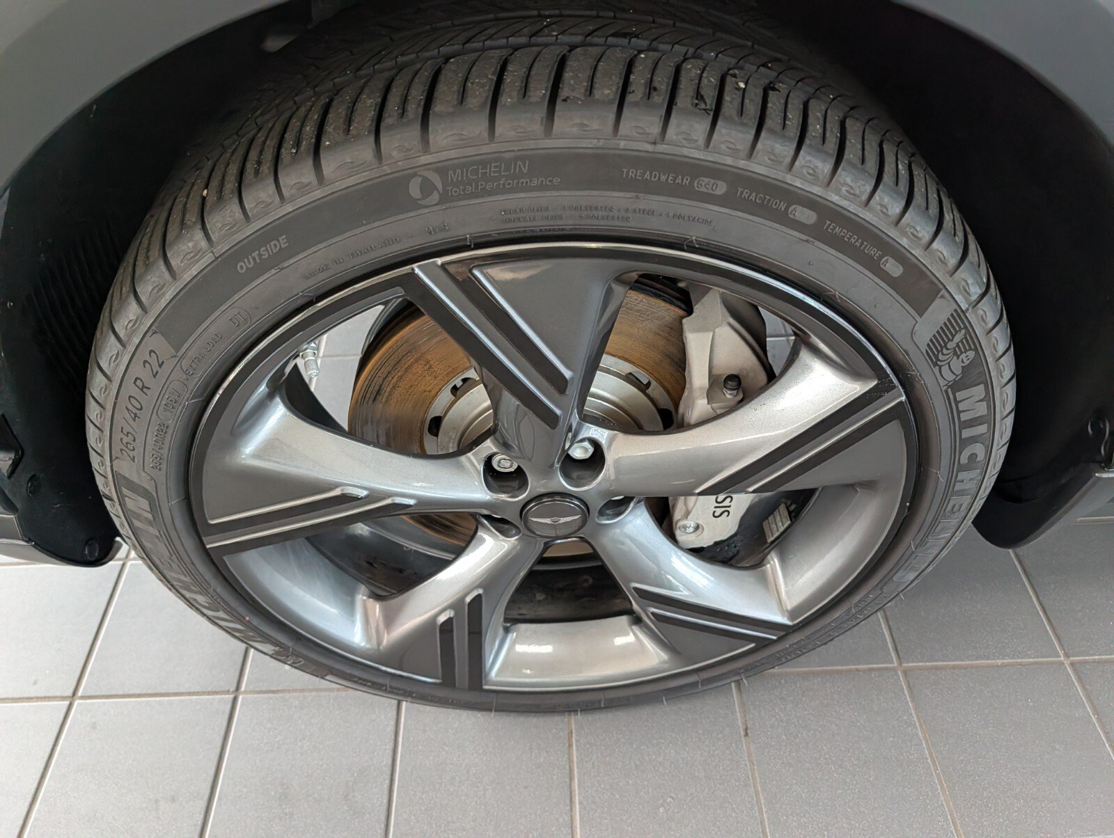 Used 2025 Genesis GV80 3.5T Prestige AWD/4WD image 3