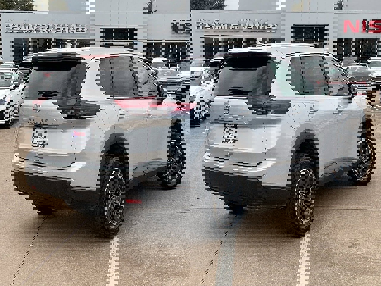 Used 2025 Nissan Rogue SV image 5