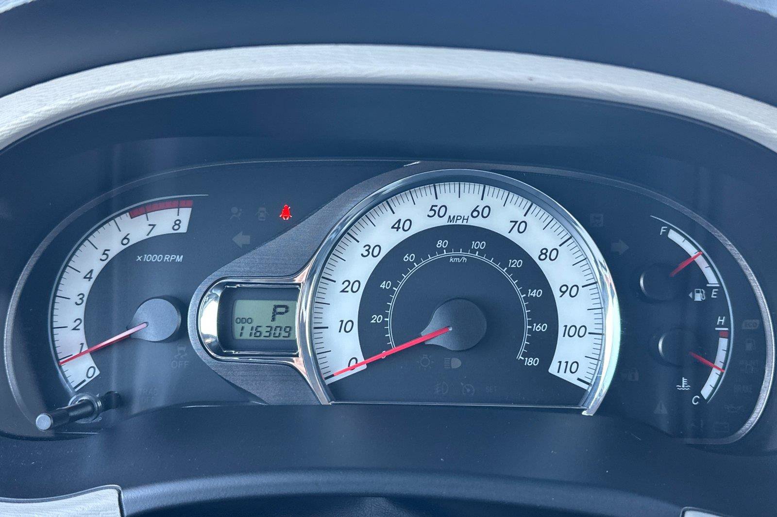 Used 2014 Toyota Sienna SE FWD image 25