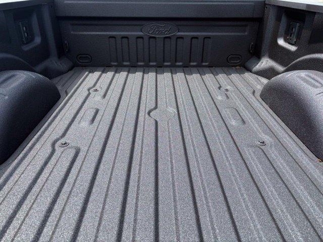 New 2026 Ford F250 Lariat w/ Black Appearance Package AWD/4WD image 18