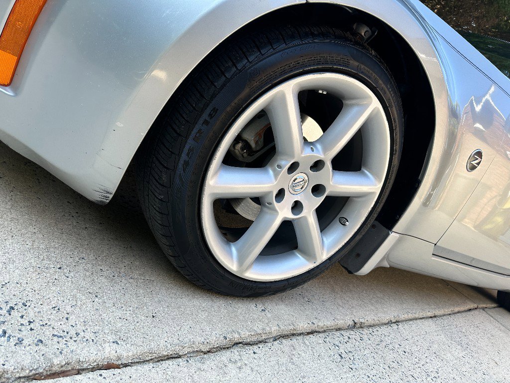 Used 2005 Nissan 350Z Touring image 18