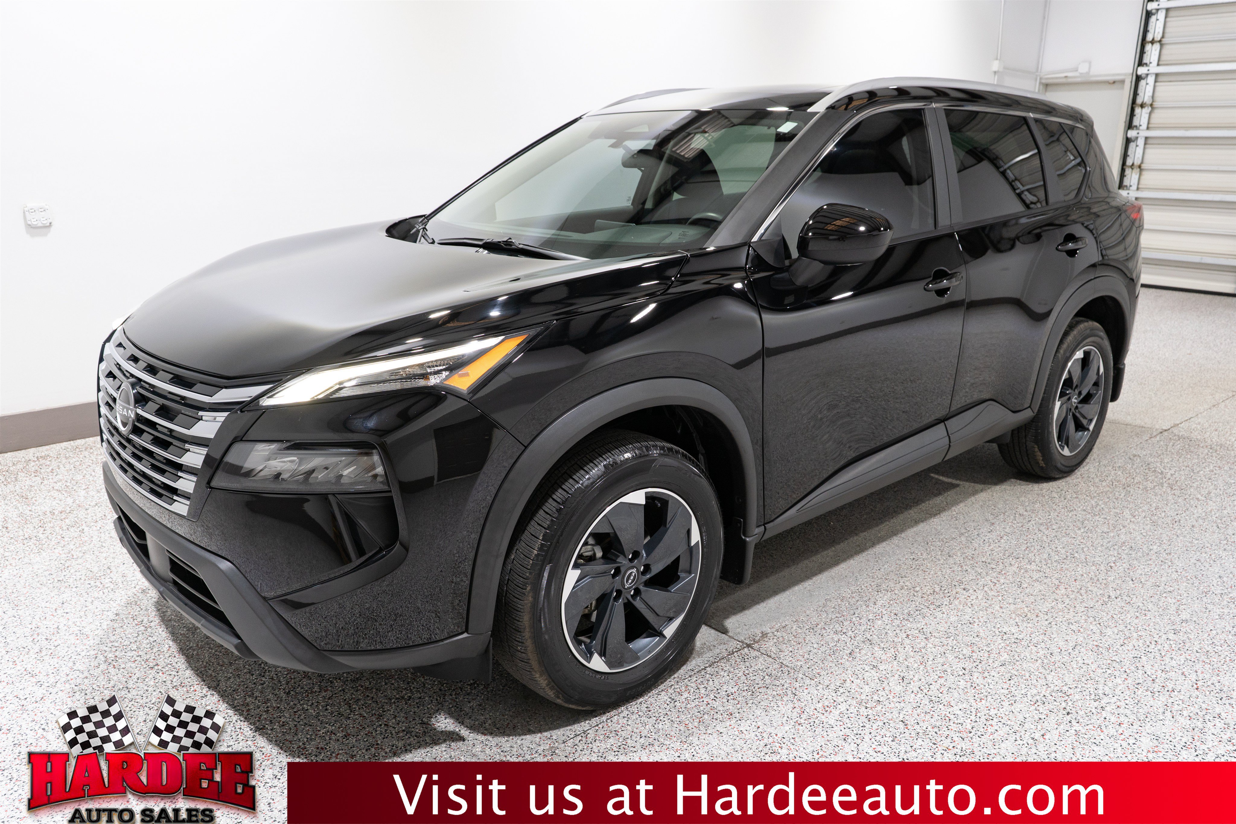 Used 2025 Nissan Rogue SV w/ SV Premium Package FWD video 2