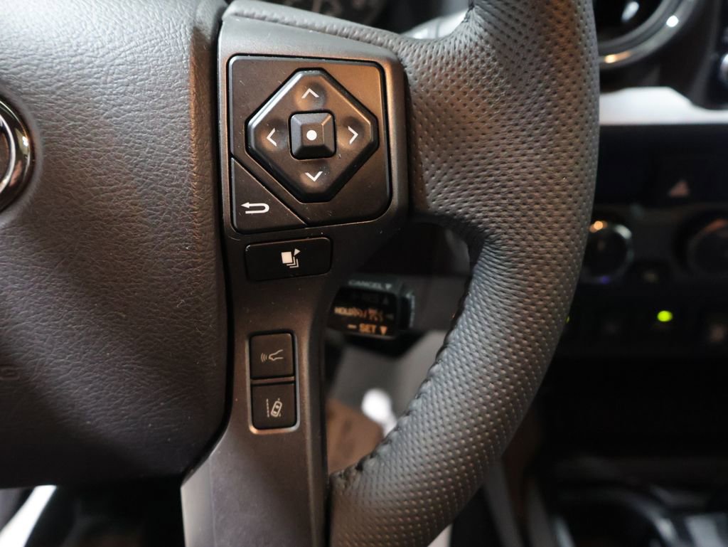 Certified 2023 Toyota Tacoma TRD Off-Road w/ TRD Premium Off Road Package image 25