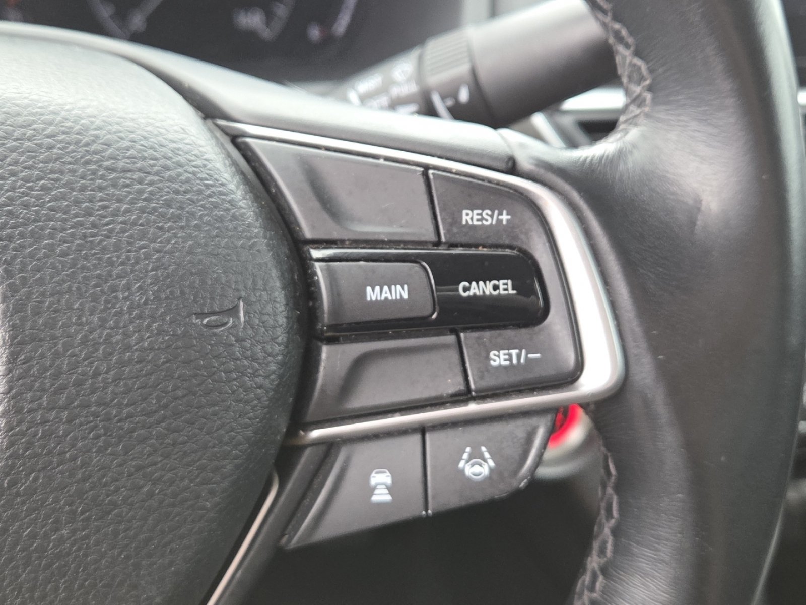 Used 2019 Honda Accord EX-L image 8