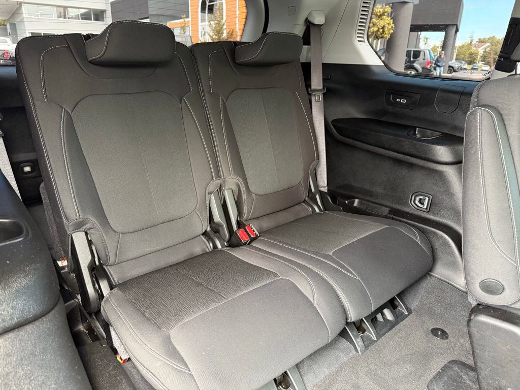 Certified 2023 Jeep Grand Cherokee L Laredo w/ Luxury Tech Group I AWD/4WD image 34