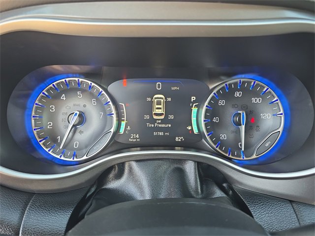 Certified 2024 Chrysler Pacifica Touring-L image 26