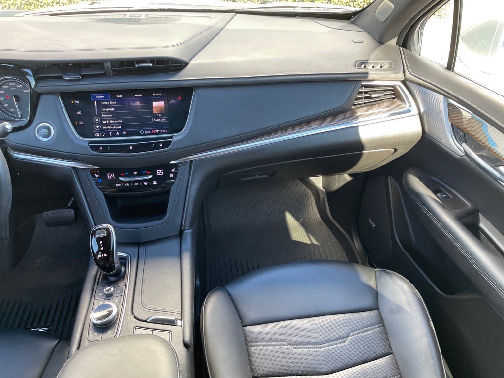 Used 2020 Cadillac XT5 Premium Luxury w/ Platinum Package image 11