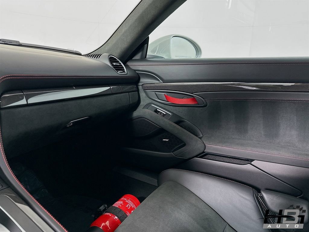 Used 2022 Porsche 718 Cayman GT4 RWD image 17