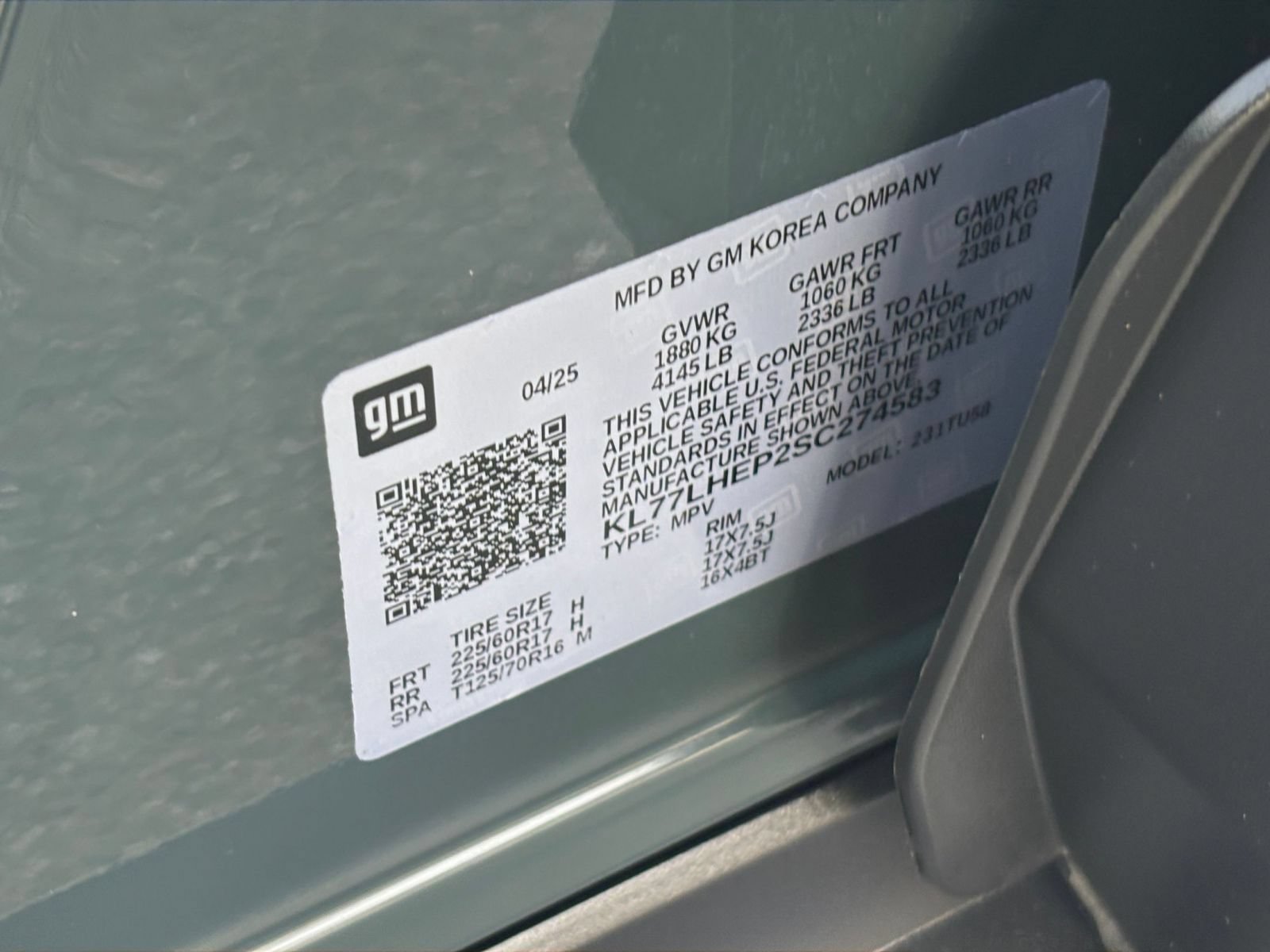 Used 2025 Chevrolet Trax LT w/ LT Convenience Package FWD image 30