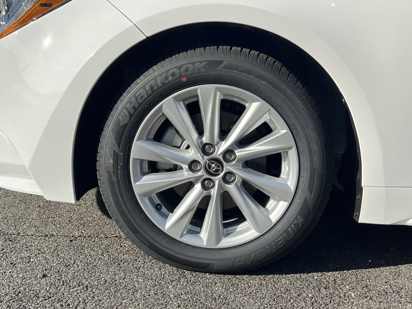 New 2026 Toyota Corolla LE image 5