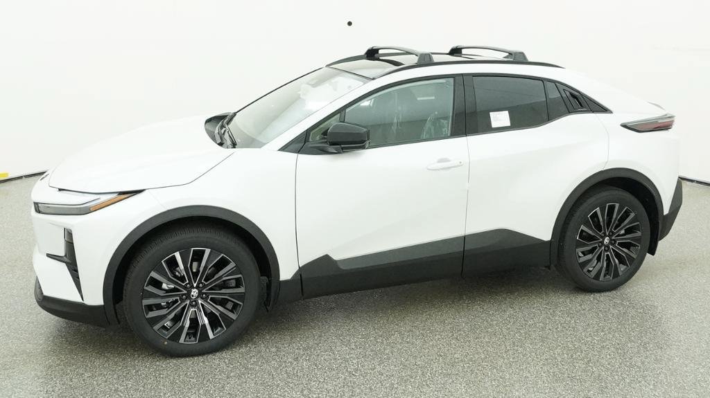 New 2026 Toyota C-HR AWD/4WD image 33