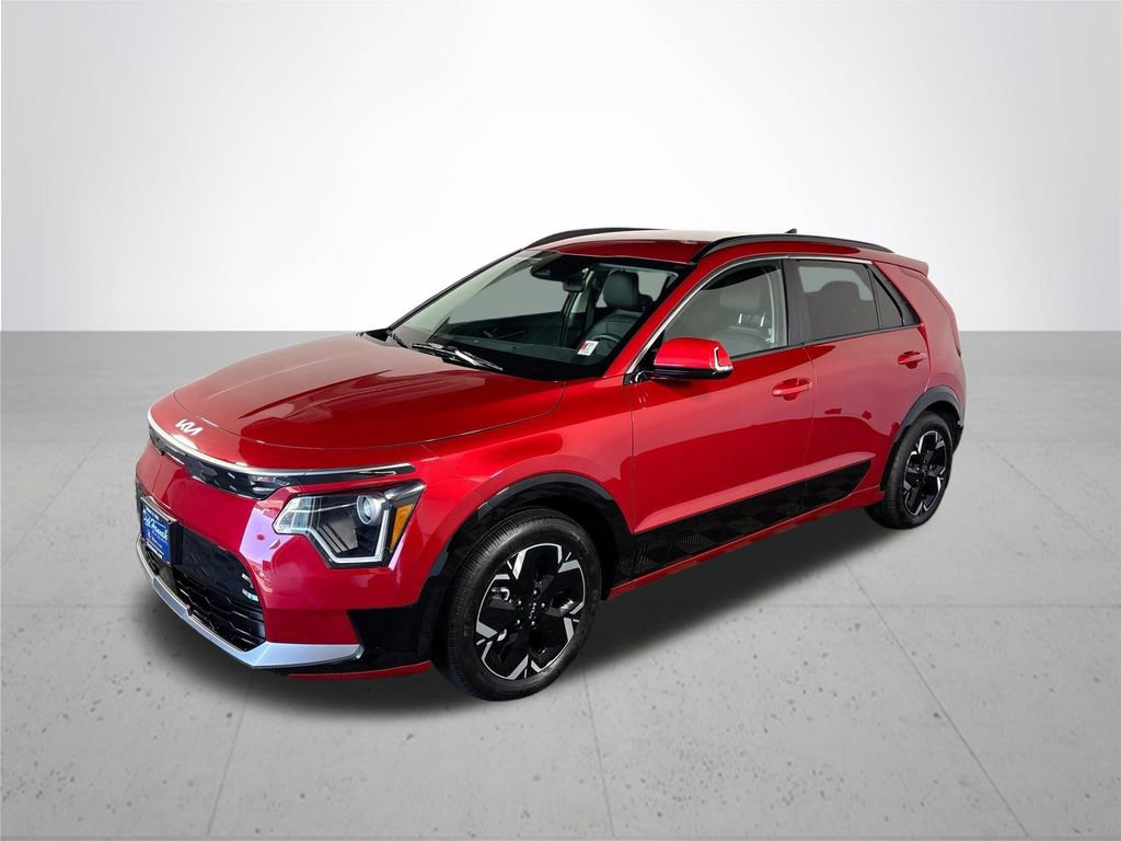 Used 2023 Kia Niro Wind w/ Wind Preserve Package FWD image 2