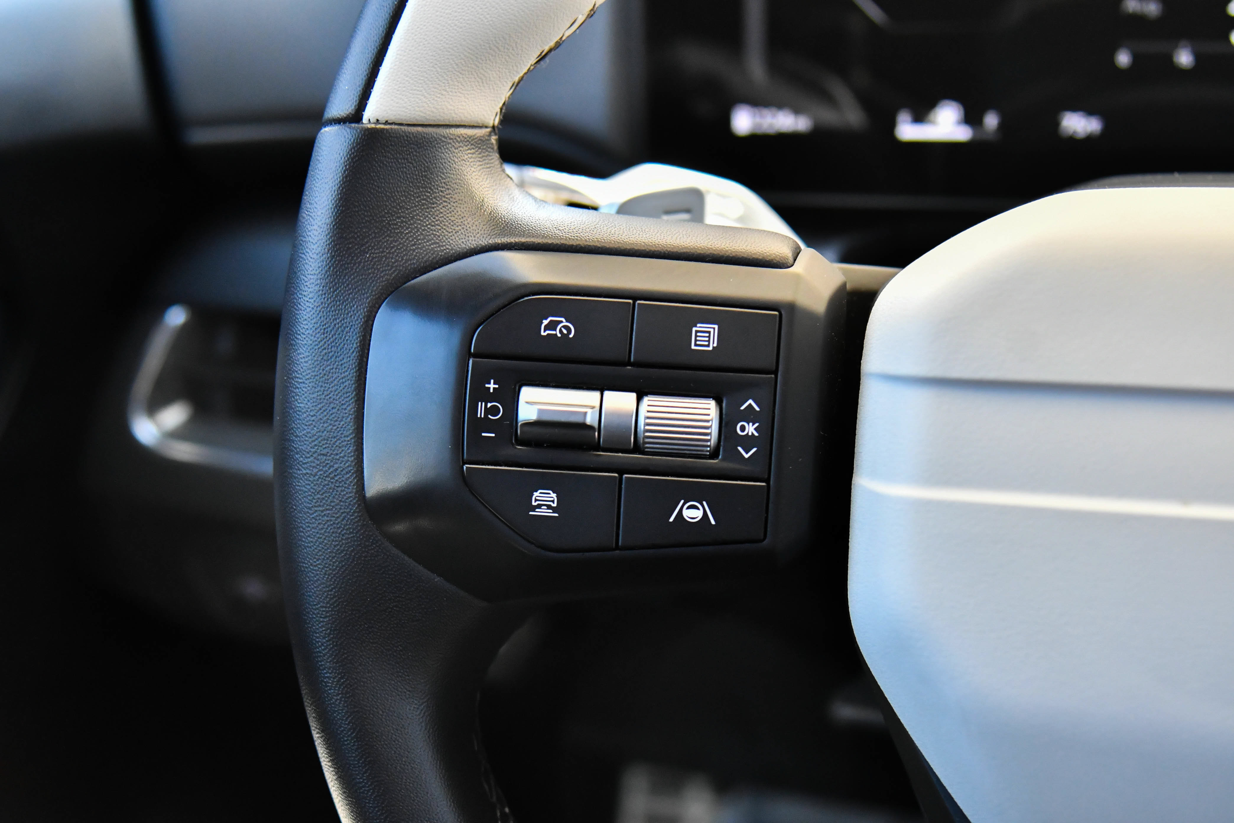 Used 2025 Kia K4 GT-Line Turbo FWD image 42