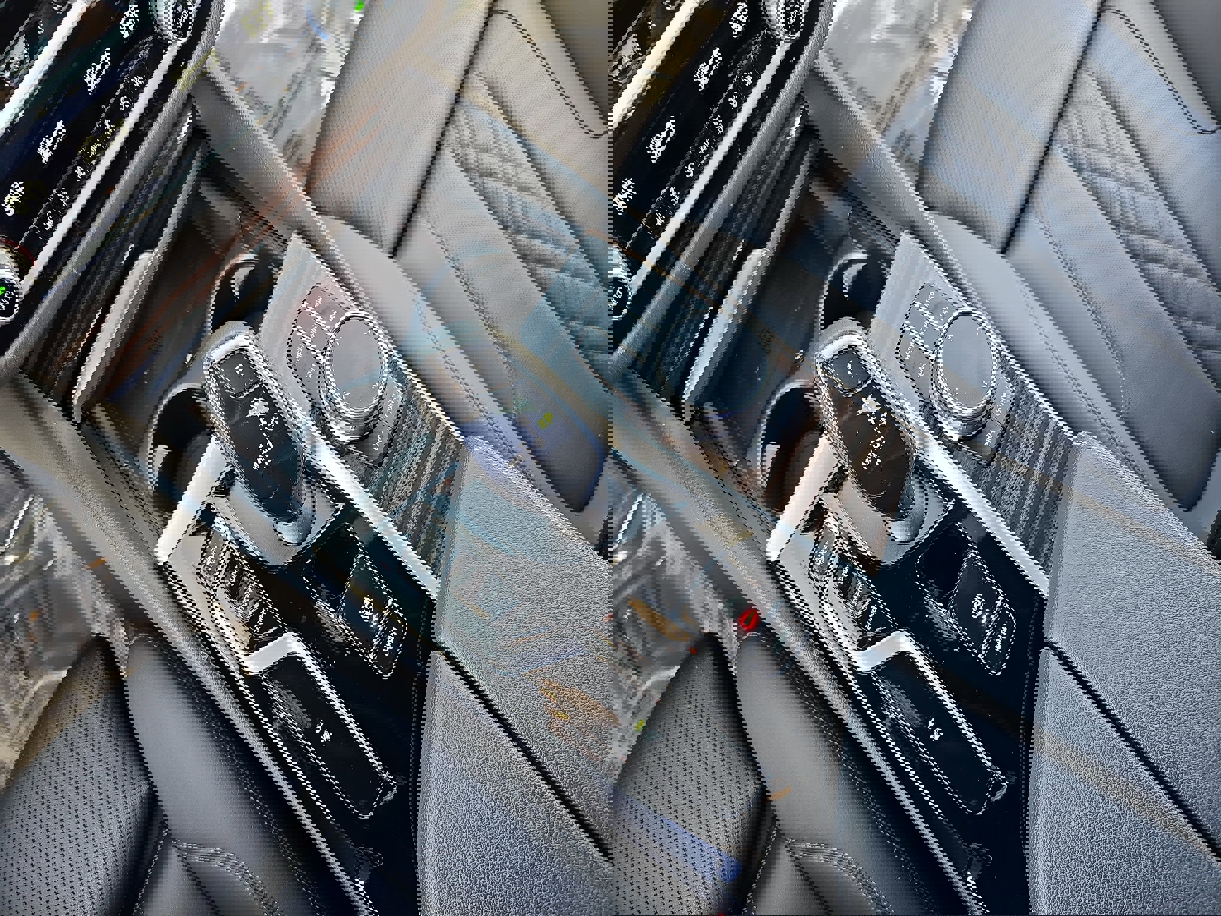 Used 2023 BMW 530i w/ Premium Package image 25