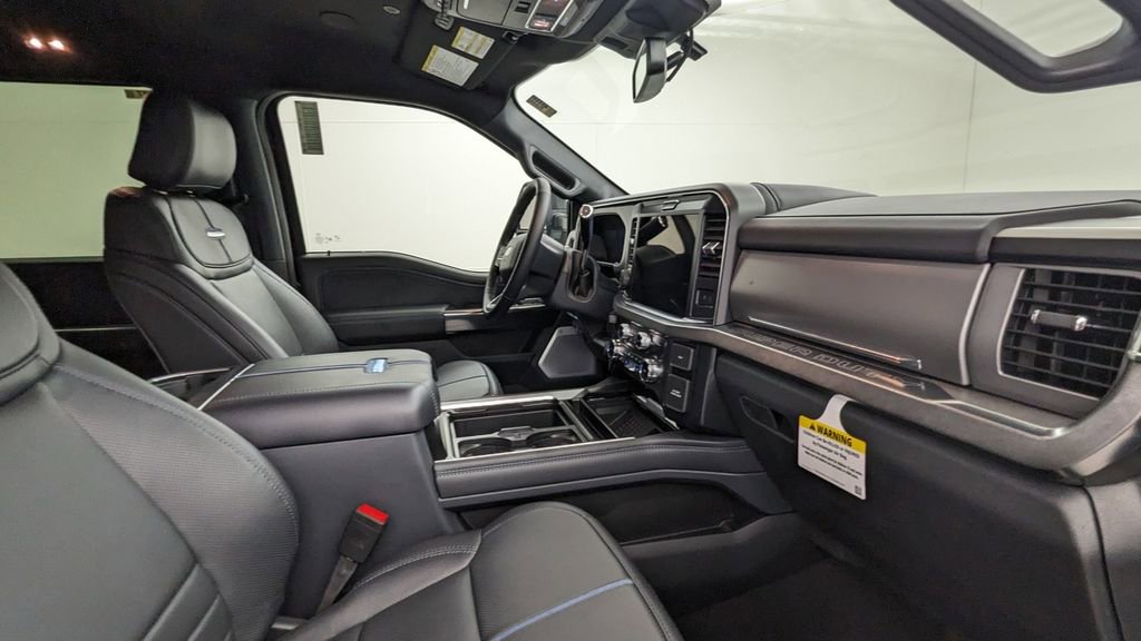 New 2025 Ford F350 Platinum w/ FX4 Off-Road Package image 4