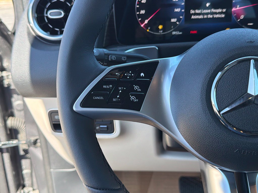 New 2026 Mercedes-Benz GLB 250 4MATIC image 24