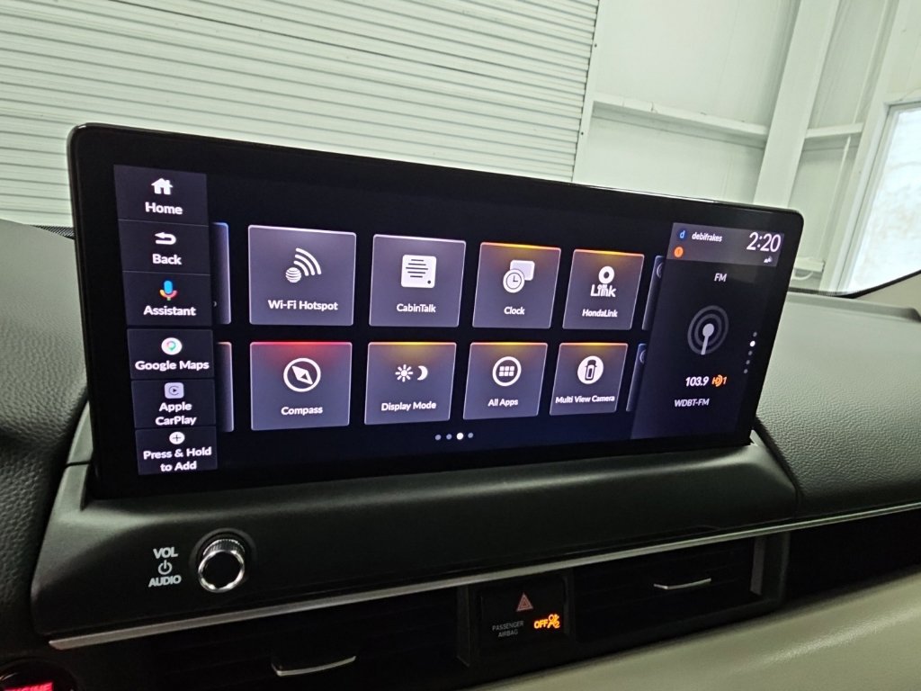 Used 2026 Honda Pilot Elite image 18