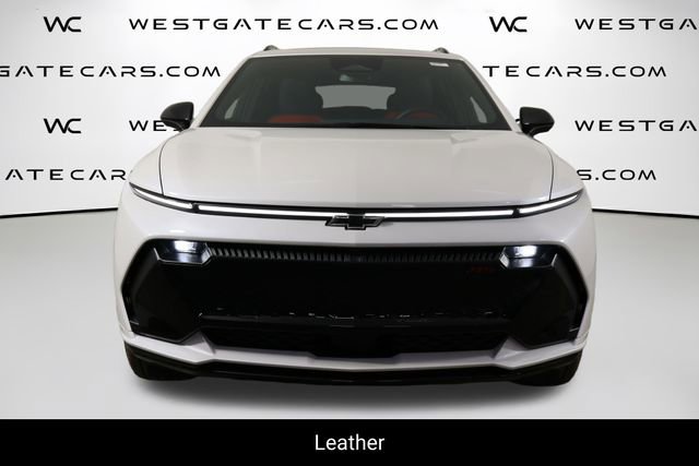 Used 2025 Chevrolet Equinox EV RS image 2