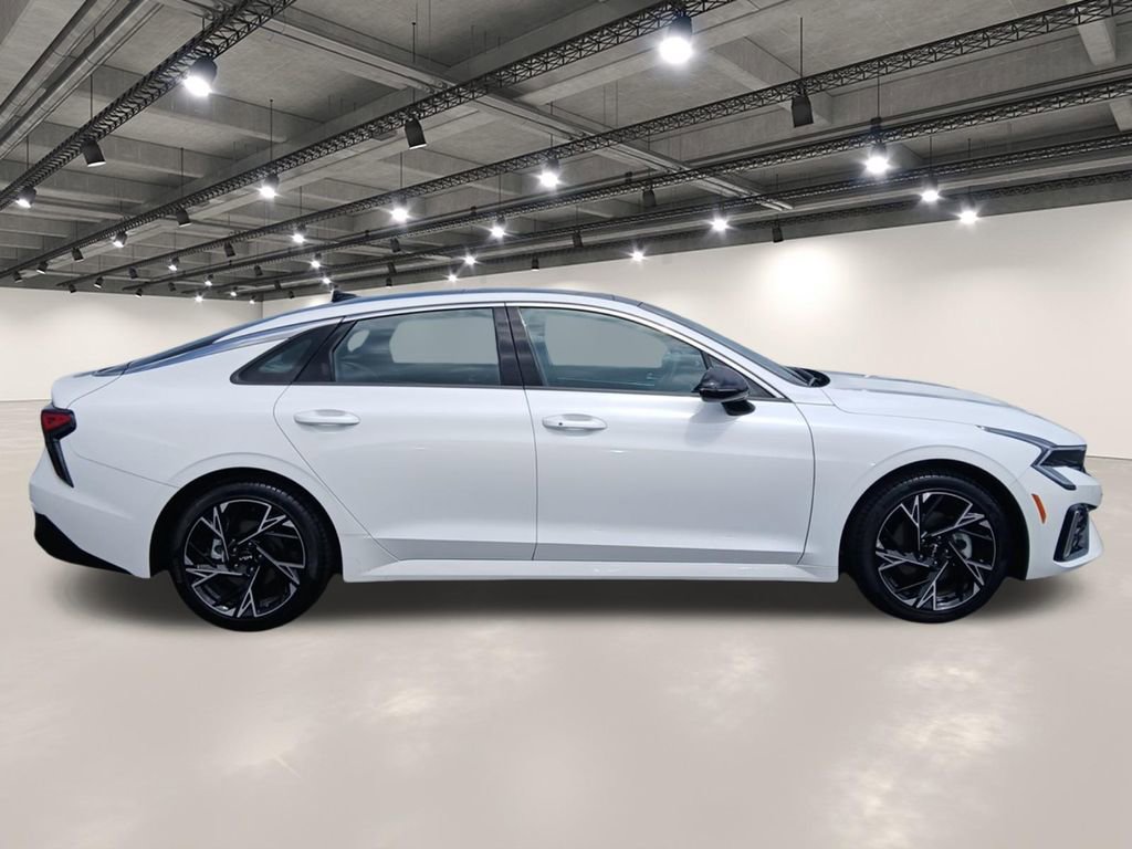 Used 2025 Kia K5 GT-Line w/ GT-Line Premium Package AWD/4WD image 17
