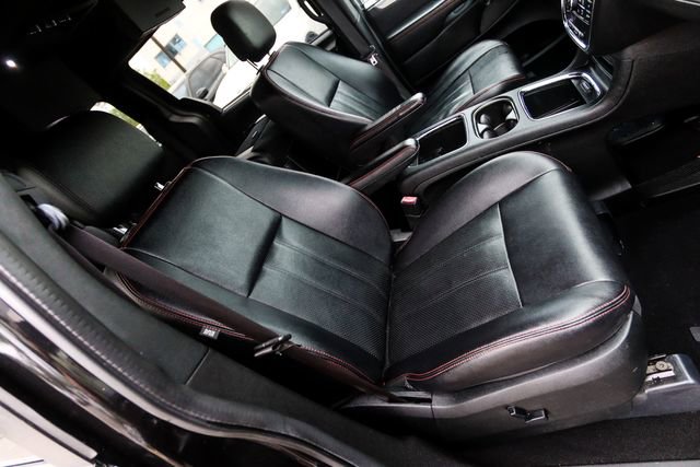 Used 2019 Dodge Grand Caravan GT image 46