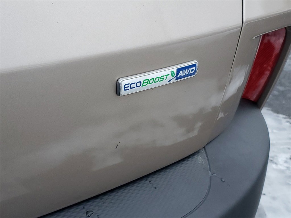 Used 2020 Ford Escape SE image 35