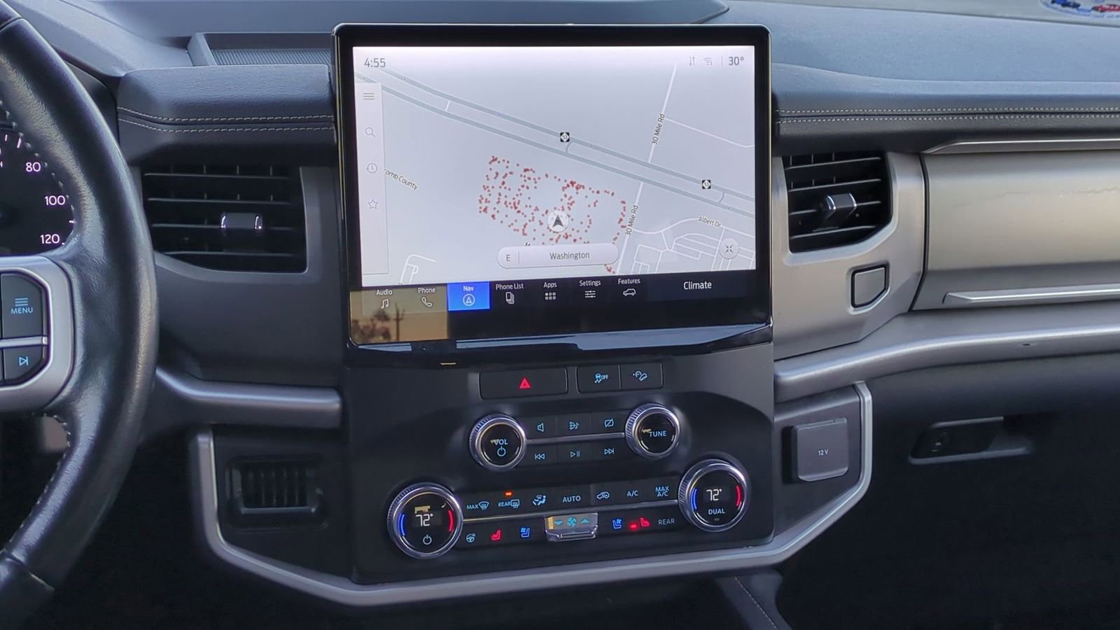 Used 2022 Ford Expedition Max XLT image 32