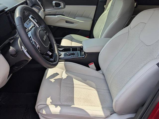 Used 2022 Kia Sorento SX Prestige image 16