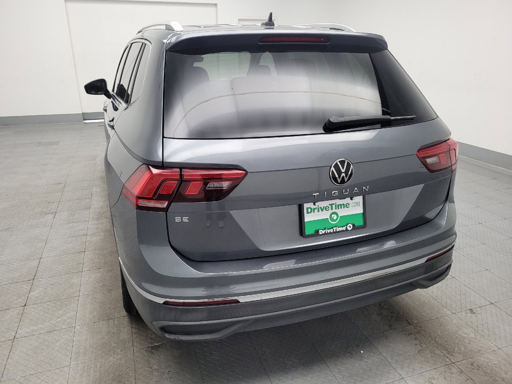Used 2024 Volkswagen Tiguan SE FWD image 6