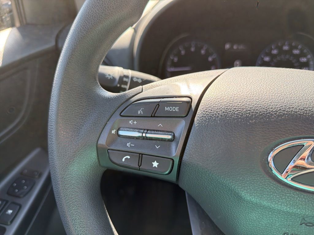 Certified 2023 Hyundai Kona SE AWD/4WD image 31