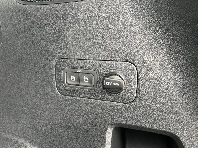 Used 2023 Hyundai Santa Fe Limited image 29