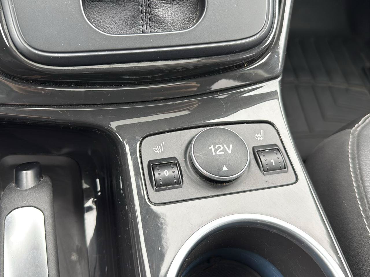 Used 2014 Ford Escape Titanium AWD/4WD image 24
