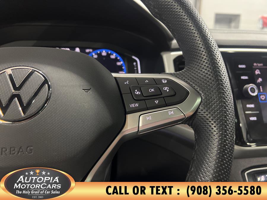 Used 2021 Volkswagen Atlas Cross Sport SEL Premium R-Line image 36