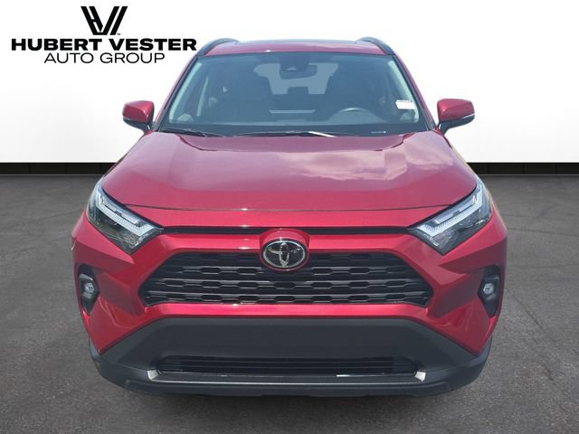 Used 2025 Toyota RAV4 XLE Premium FWD image 3