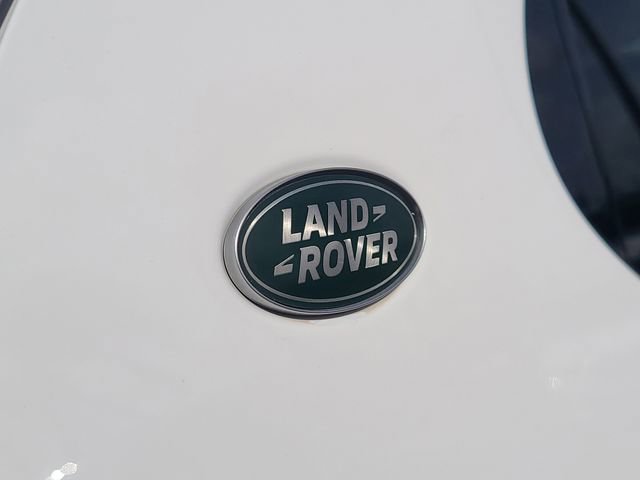 Used 2024 Land Rover Discovery S AWD/4WD image 8
