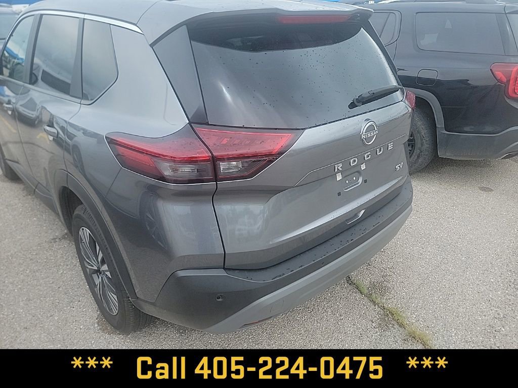 Used 2023 Nissan Rogue SV image 13
