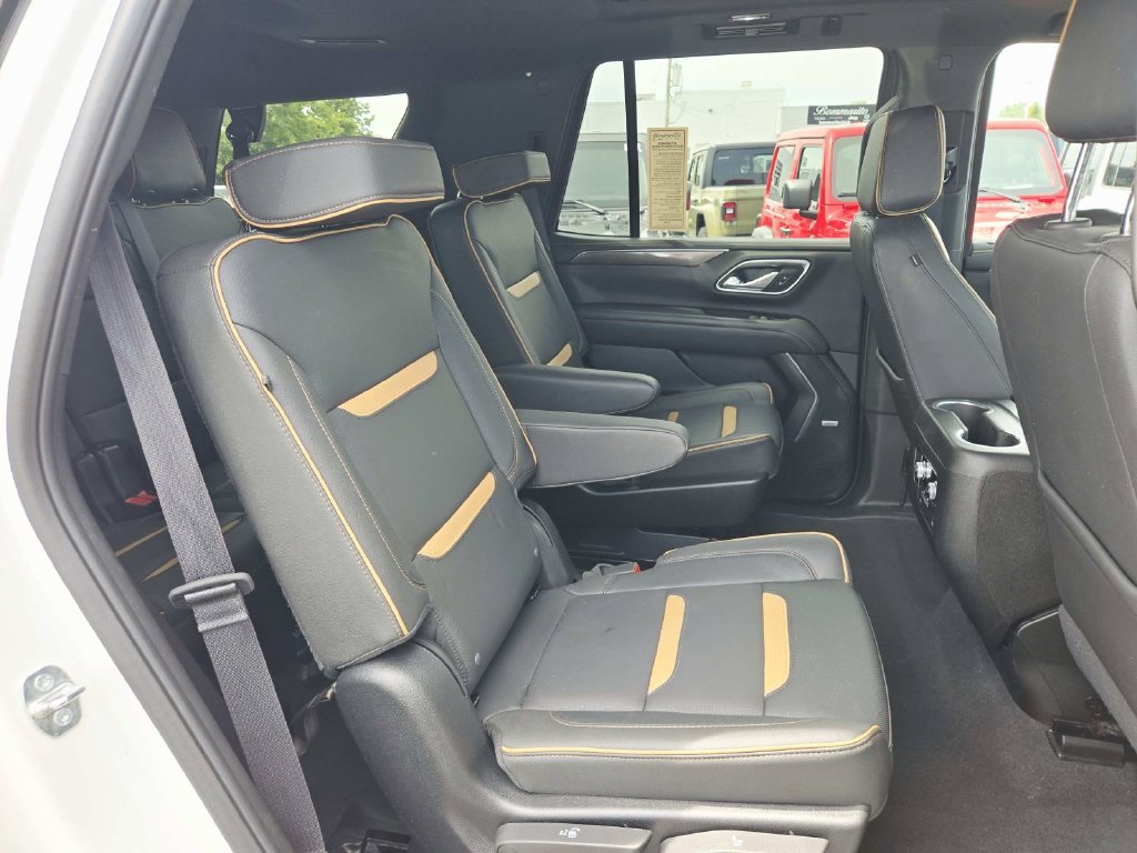 Used 2024 GMC Yukon AT4 w/ Max Trailering Package AWD/4WD image 17